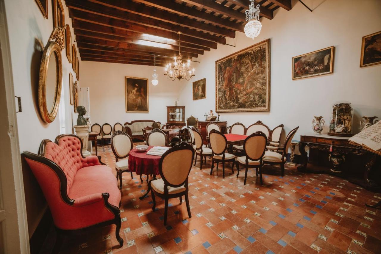 Posada La Casa Del Pintor Кармона Екстер'єр фото